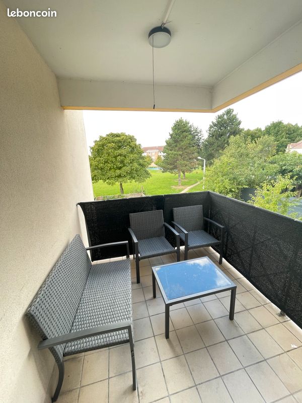 Apartamento de 2 dormitorios en Moissy-Cramayel, France No. 289452