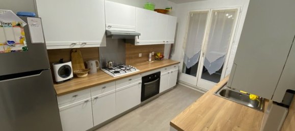 Apartamento de 2 dormitorios en Moissy-Cramayel, France No. 289452 3