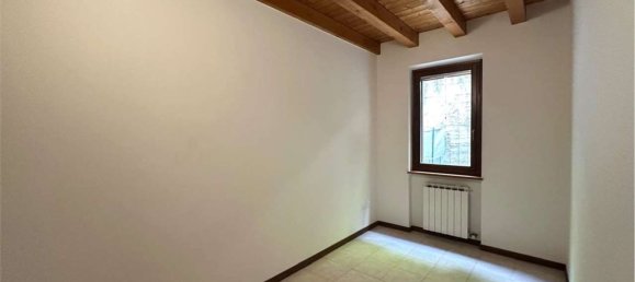 3 rooms Apartment in Soave, Italy No. 276468 11