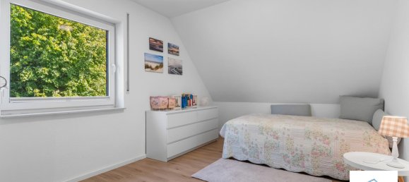 Oficina de 17 habitaciónes en Leer, Germany No. 242270 18