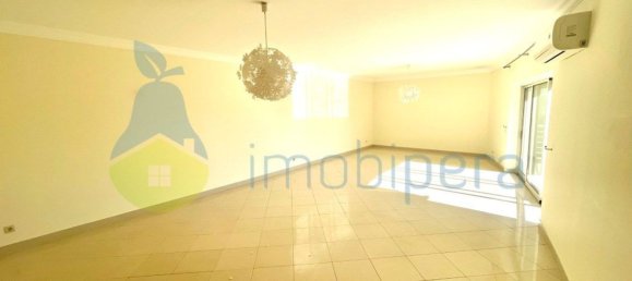 3 chambres Appartement à Quarteira, Portugal No. 127049 2