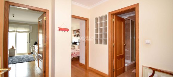 Apartamento de 4 dormitorios en Cascais, Portugal No. 289017 23