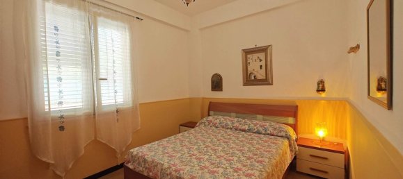 4 bedrooms House in Rometta, Italy No. 332631 18