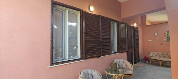 4 bedrooms House in Rometta, Italy No. 332631 32