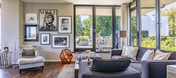 5 rooms Penthouse in Potsdam, Germany No. 327193 3