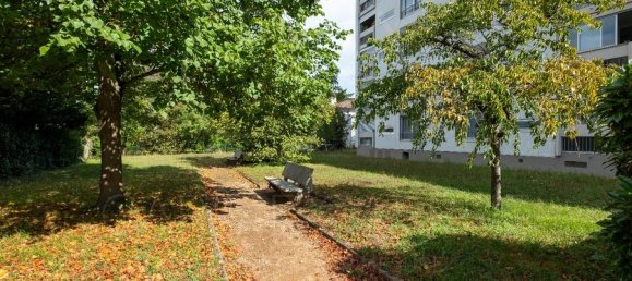 4 bedrooms Apartment in Lyon, France No. 347196 2