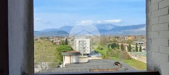 2-salle Appartement à Ferentino, Italy No. 293240 5