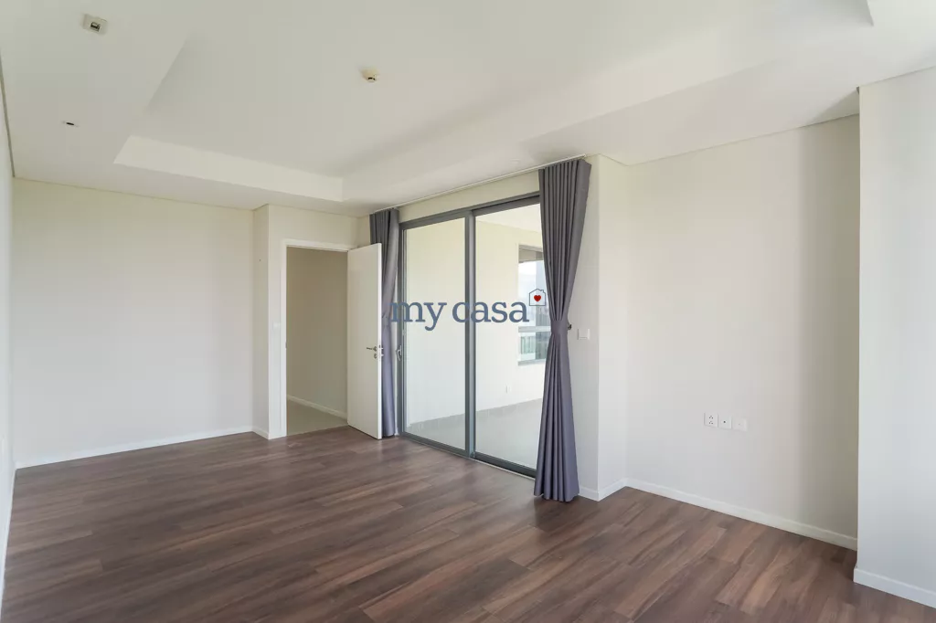 5 bedrooms Apartment in Thu Duc, Vietnam No. 8284