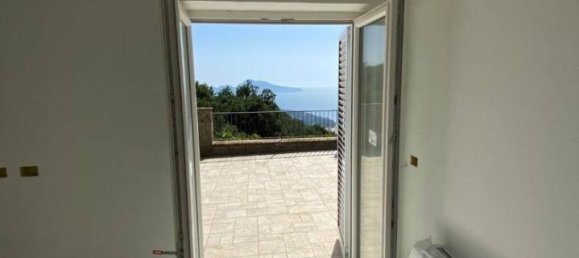5 rooms Villa in Massa Lubrense, Italy No. 107287 11