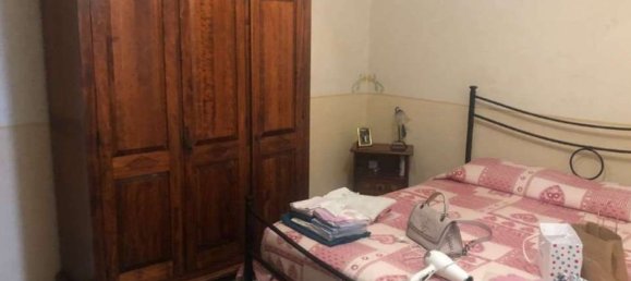 Дом с 8 комнатами в Пьетрасанта, Италия № 189492 11