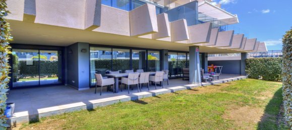 4 bedrooms Apartment in Estepona, Spain No. 153361 7