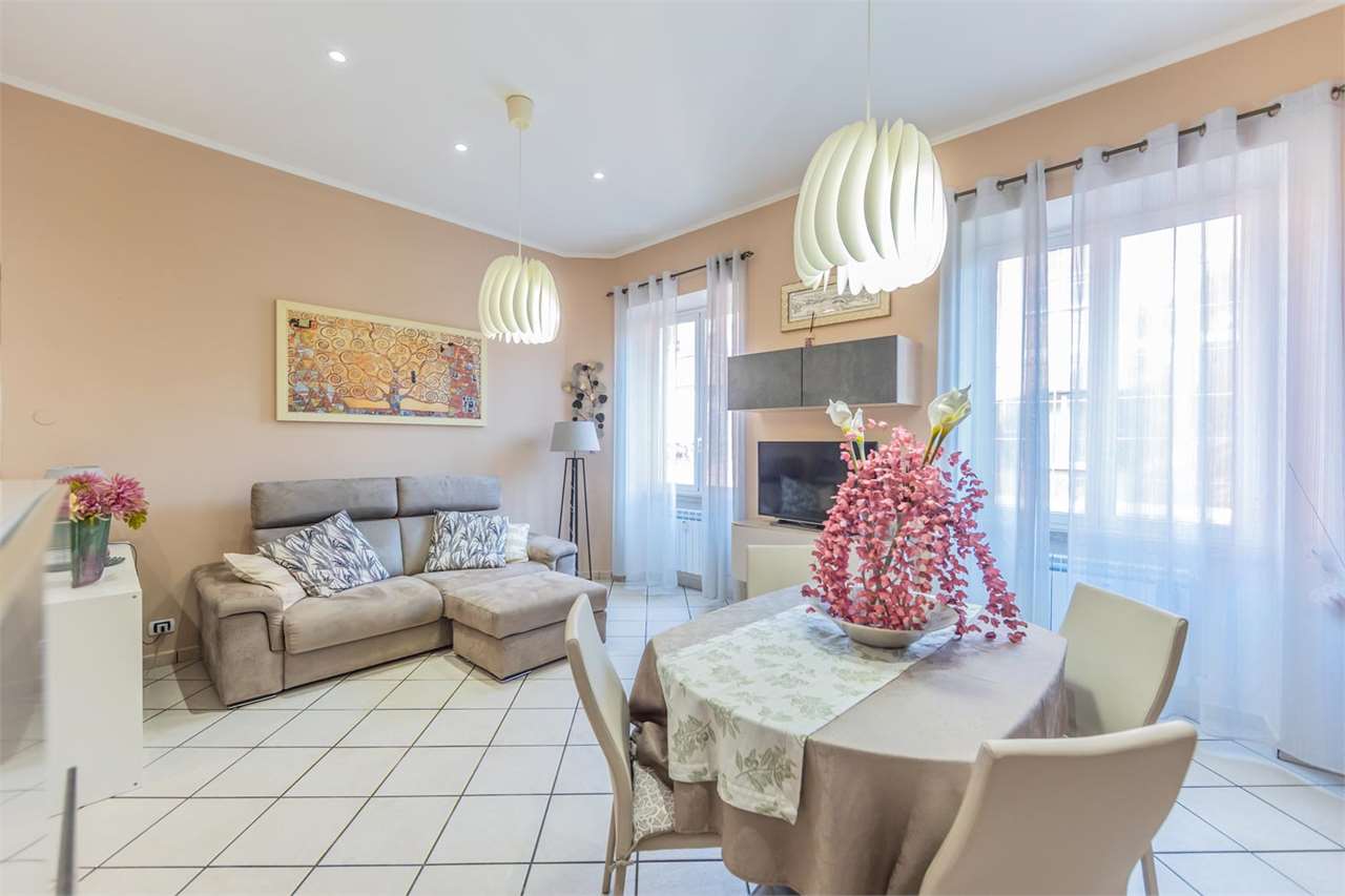 Apartamento de 3 divisões em Rome, Italy N.º 325524