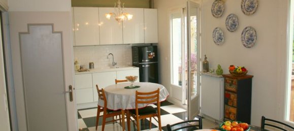 Casa de 5 dormitorios en Groslay, France No. 301707 7