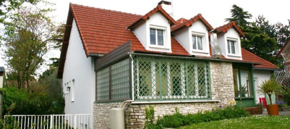 Casa de 5 dormitorios en Groslay, France No. 301707 2