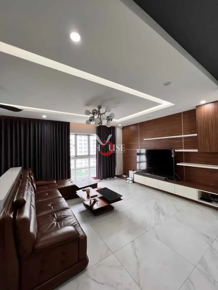 3 bedrooms Apartment in District 7, Vietnam No. 15903