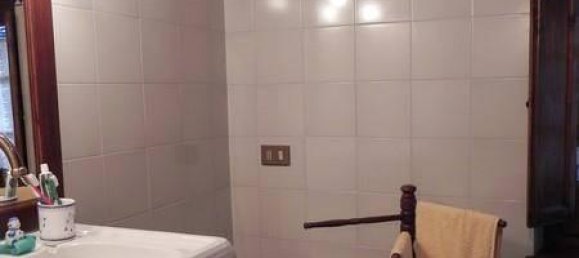 5 rooms House in Camaiore, Italy No. 32827 8