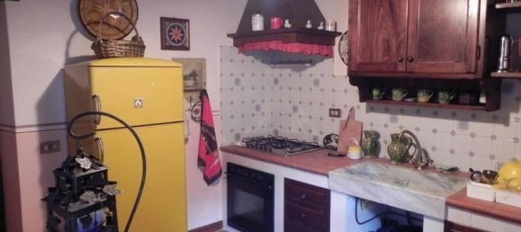 5 rooms House in Camaiore, Italy No. 32827 17