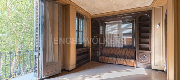 6 bedrooms Commercial property in Eixample, Spain No. 142656 3