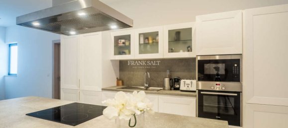 3 bedrooms Apartment in Saint Julian's, Malta No. 9084 6