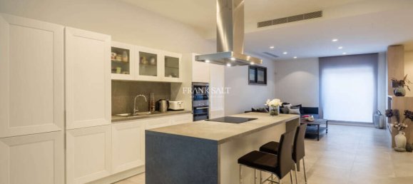 3 bedrooms Apartment in Saint Julian's, Malta No. 9084 8