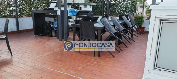 2-salle Penthouse à Massa, Italy No. 370961 32