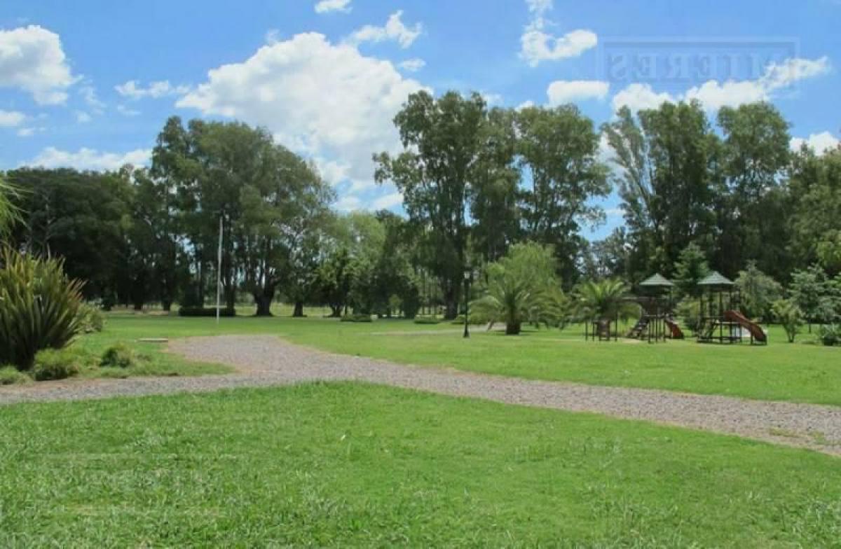  Land in Escobar, Argentina No. 47202