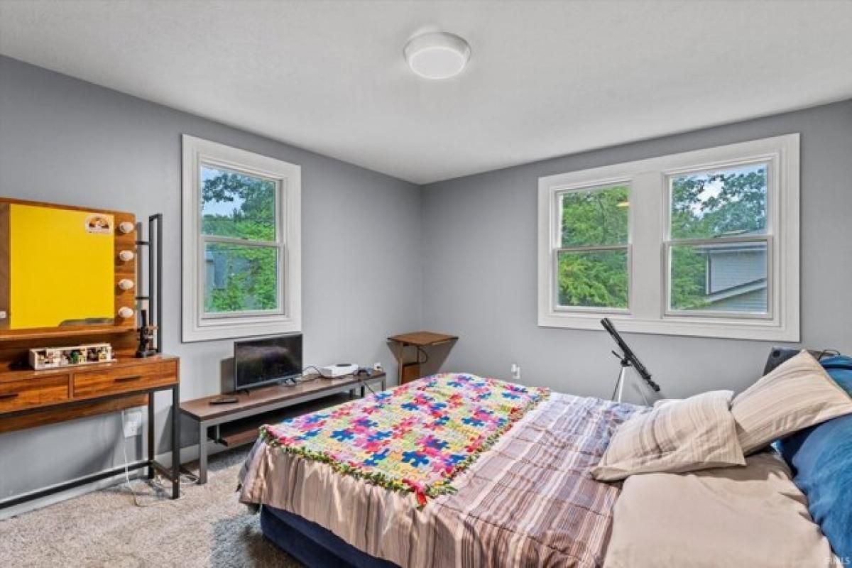 4 bedrooms House in South Bend, USA No. 373849