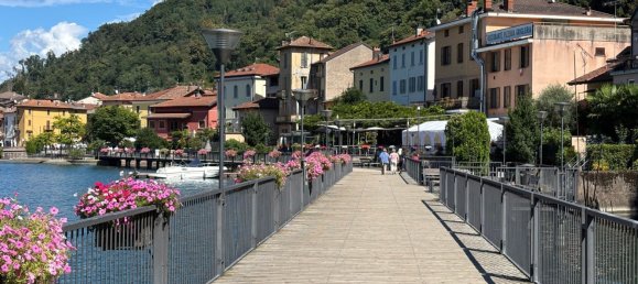 1 Schlafzimmer Penthouse in Porto Ceresio, Italy, Nr. 359546 6