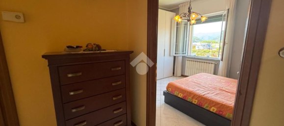3 rooms Apartment in Albisola Superiore, Italy No. 277463 10