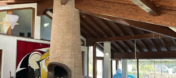 7 rooms Apartment in Erba, Italy No. 2837 11