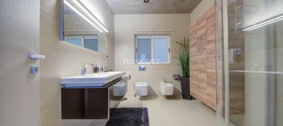 Вилла с 3 спальнями в Марсаскала, Мальта № 1540 30