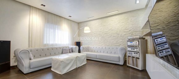 Вилла с 3 спальнями в Марсаскала, Мальта № 1540 2