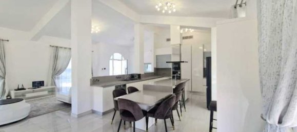 Вилла с 4 спальнями в Пейя, Кипр № 20768 5