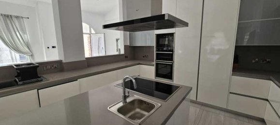 Вилла с 4 спальнями в Пейя, Кипр № 20768 16