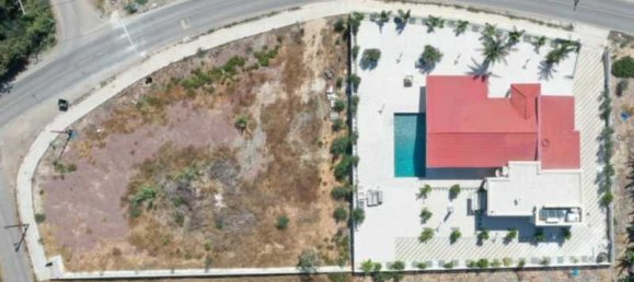 Вилла с 4 спальнями в Пейя, Кипр № 20768 2