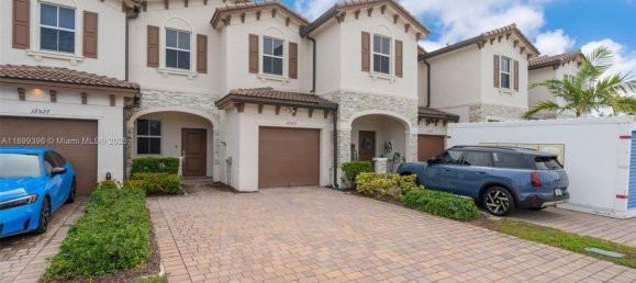 3 bedrooms Duplex for sale in Miami, Miami-Dade, Florida, USA № 614166 2