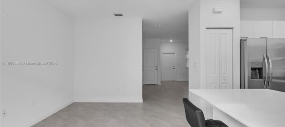 3 bedrooms Duplex for sale in Miami, Miami-Dade, Florida, USA № 614166 9