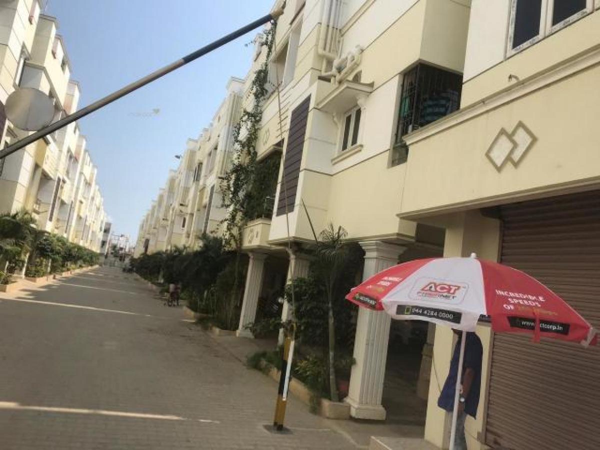 2 bedrooms House in Chennai, India No. 47712