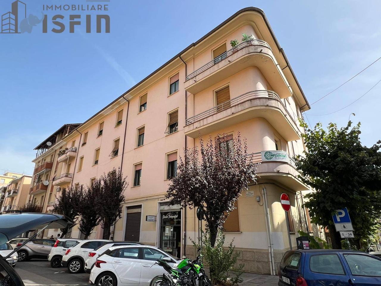 5 rooms Apartment in Cosenza, Italy No. 172303