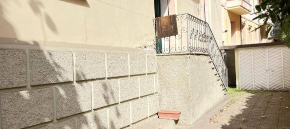 5 rooms Apartment in Cosenza, Italy No. 172303 11