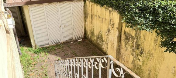 5 rooms Apartment in Cosenza, Italy No. 172303 15