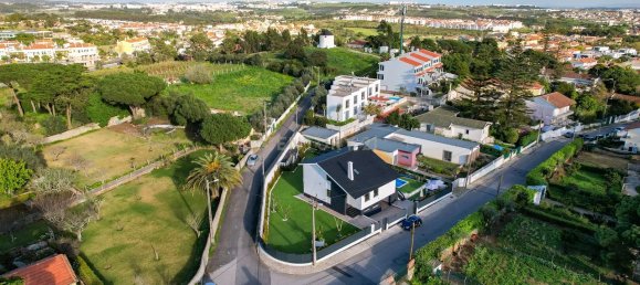 5 chambres Maison à Rio de Mouro, Portugal No. 40061 2