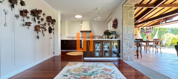 4 bedrooms House in Culleredo, Spain No. 166496 34