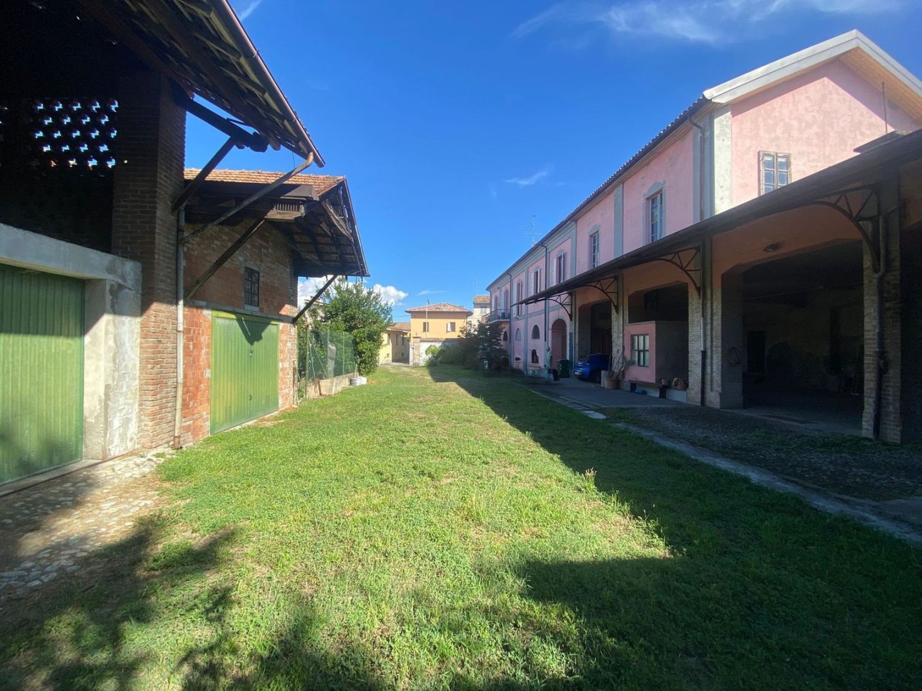 7 chambres Maison à Codevilla, Italy No. 364836