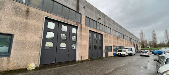 600m² Warehouse in Mantua, Italy No. 362175 14