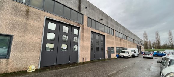600m² Warehouse in Mantua, Italy No. 362175 13