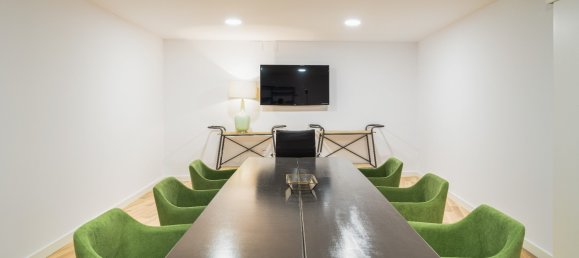 4 bedrooms Apartment in Estepona, Spain No. 4721 7