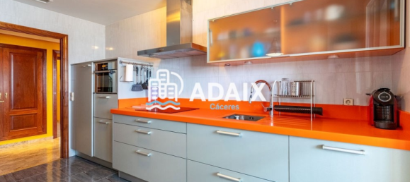 Apartamento de 3 dormitorios en Cáceres, Spain No. 163964 33