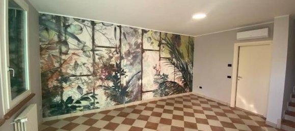 4-salle Maison à Sabbioneta, Italy No. 140402 2