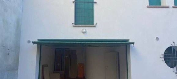 4-salle Maison à Sabbioneta, Italy No. 140402 14